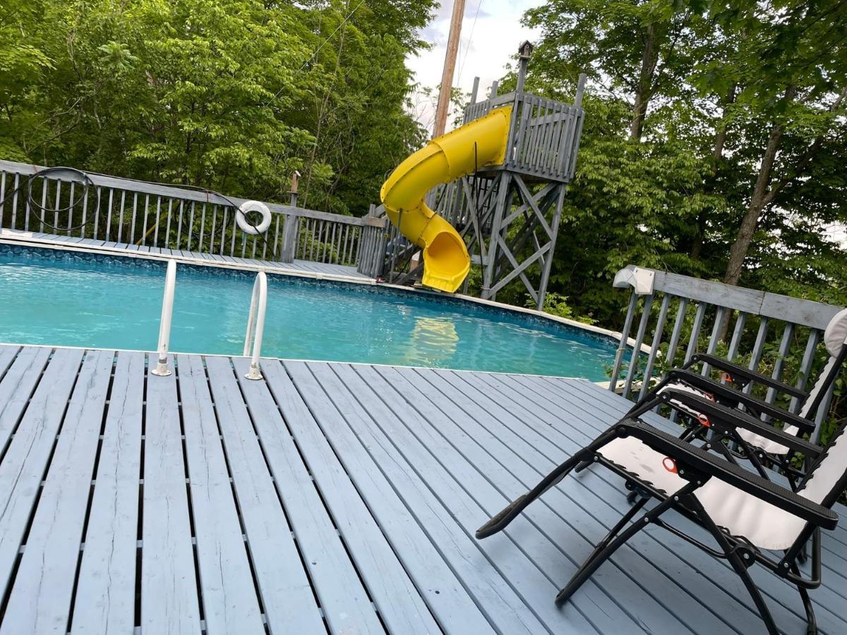 Lakeview Cottage In The Forest With Private Swimming Pool Bobcaygeon Dış mekan fotoğraf